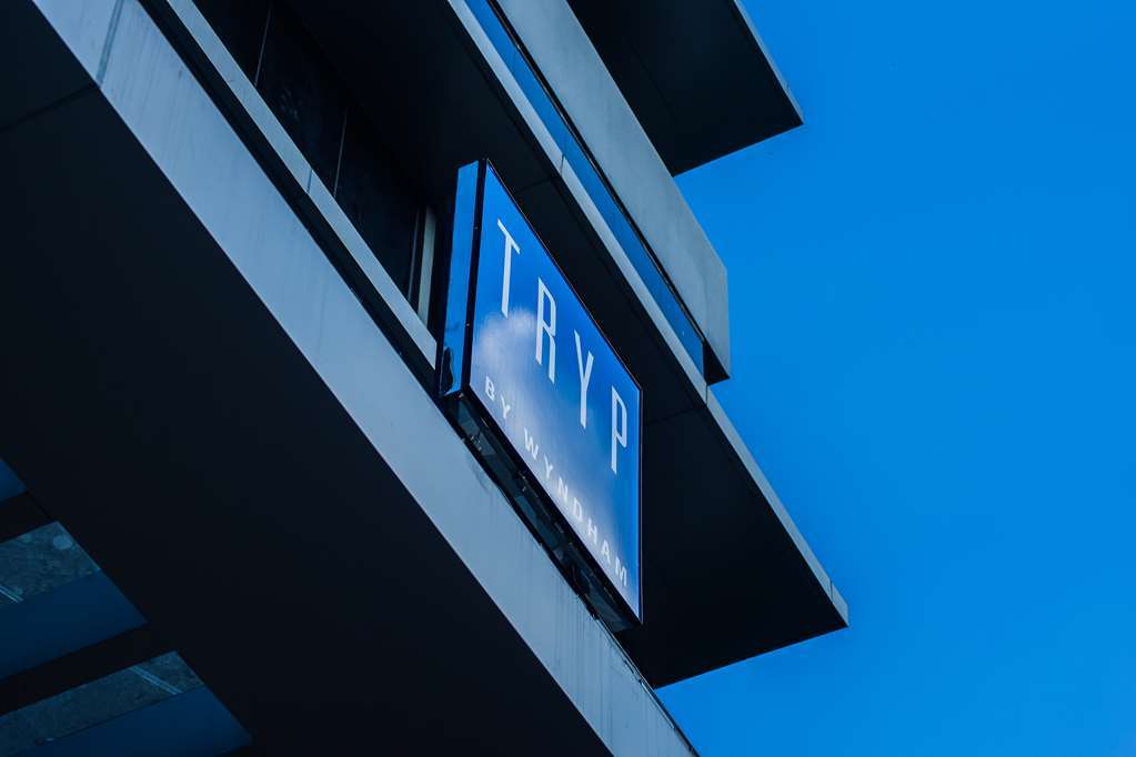 Tryp By Wyndham Yangon Exterior foto