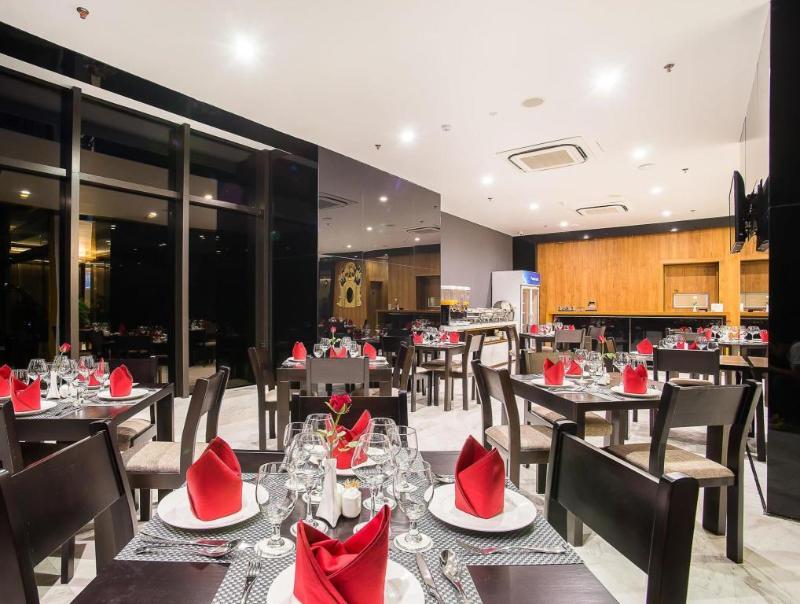 Tryp By Wyndham Yangon Exterior foto