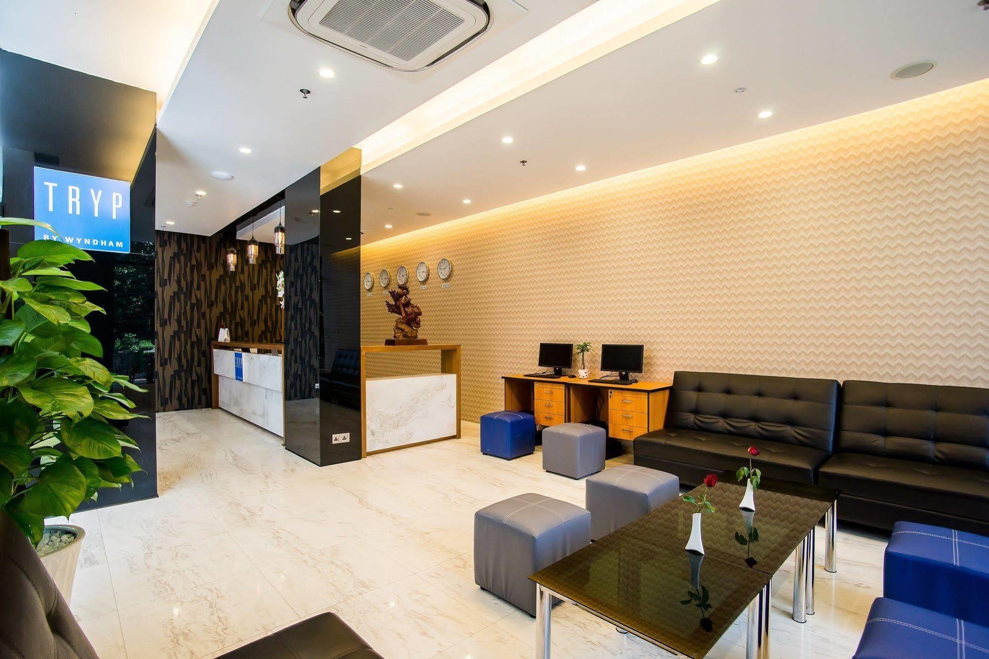 Tryp By Wyndham Yangon Exterior foto