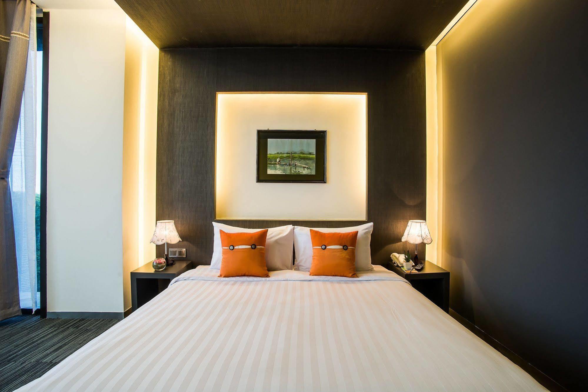 Tryp By Wyndham Yangon Exterior foto